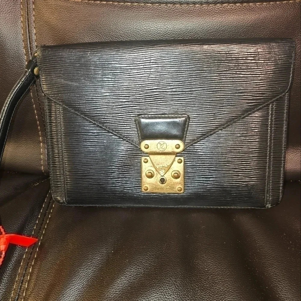 LV Epi Wristlet Clutch